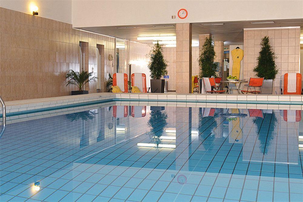 Leoso Hotel Ludwigshafen Bagian luar foto